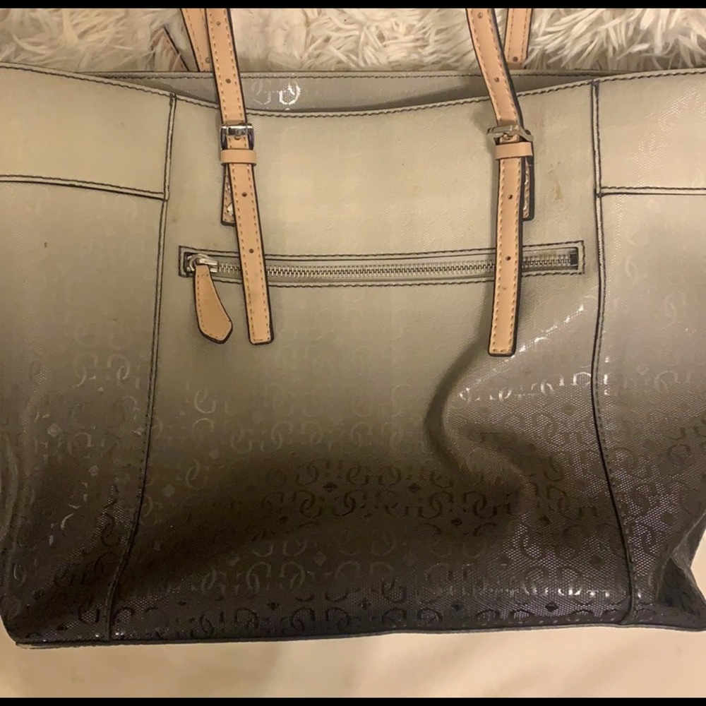 Guess Handbag - Picture 4 of 4